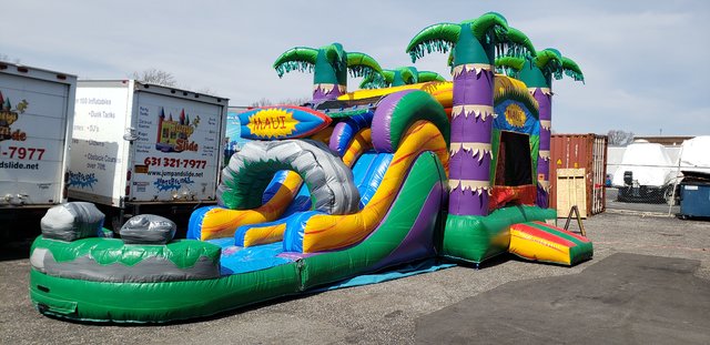 (37) MAUI WATER SLIDE COMBO BOUNCER#WS35 (37) MAUI WATER SLIDE COMBO BOUNCER#WS35